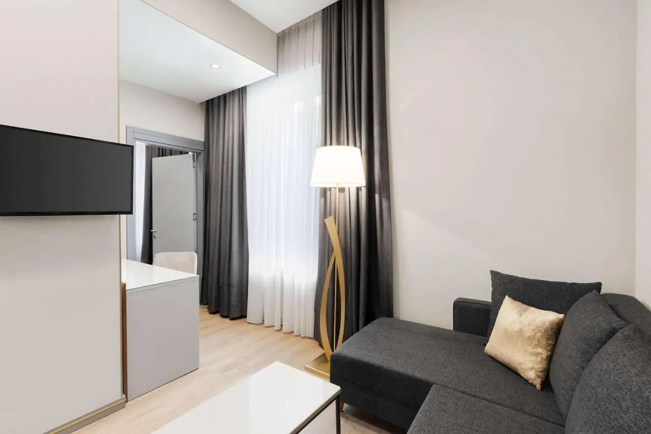 Tbilisi Chambers, Trademark Collection By Wyndham 4*,